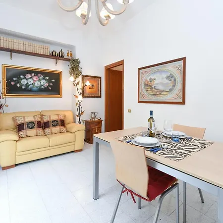 Vittoria Gardone Riviera
